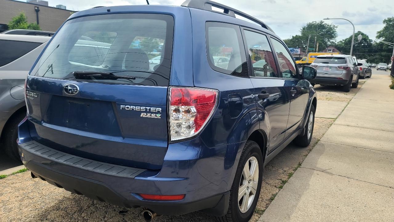 Subaru Forester 2.5X 2012