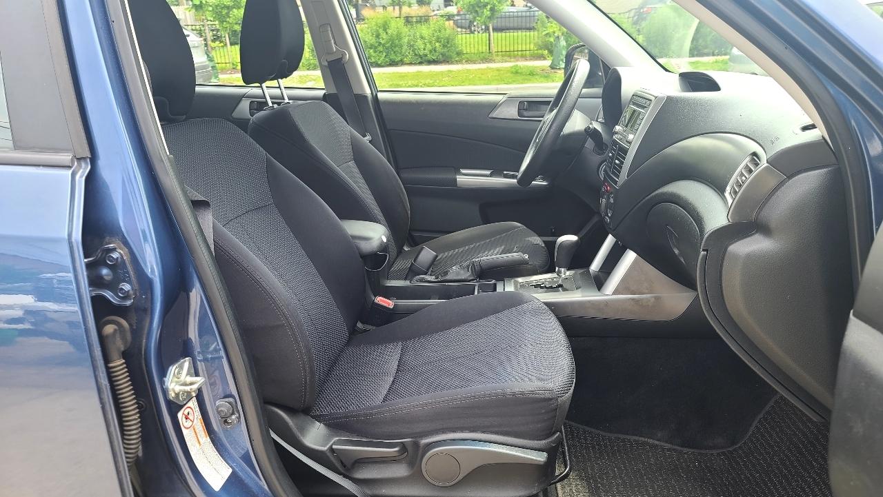 Subaru Forester 2.5X 2012