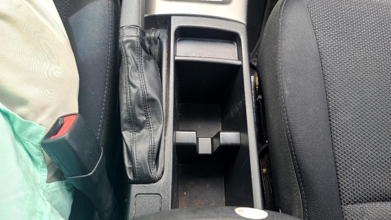 Subaru Forester 2.5X 2012