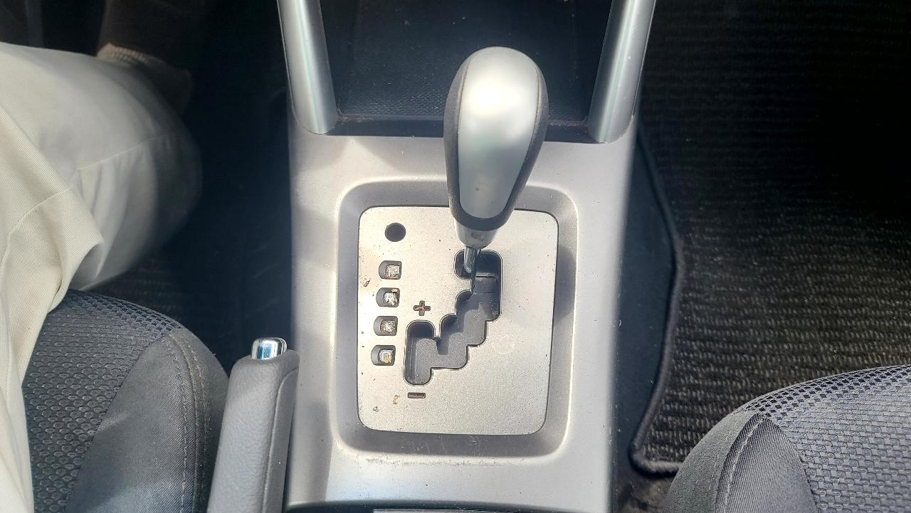 Subaru Forester 2.5X 2012