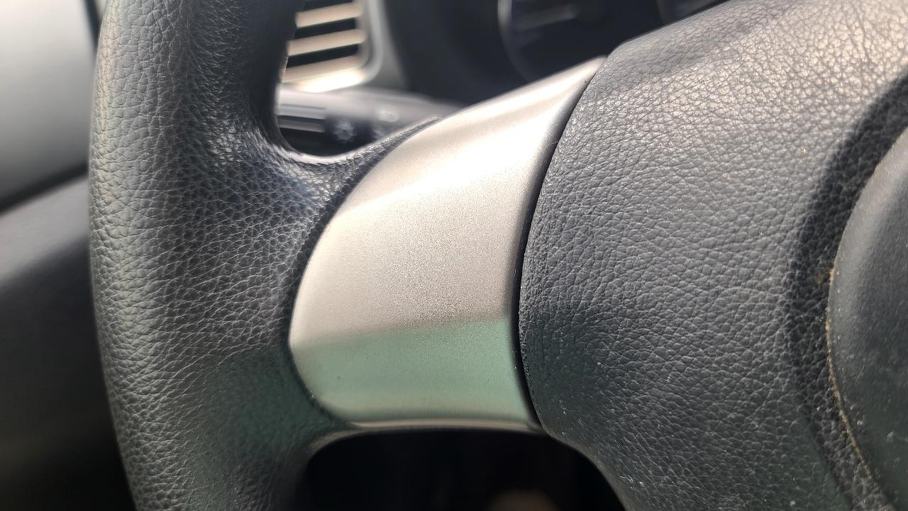 Subaru Forester 2.5X 2012