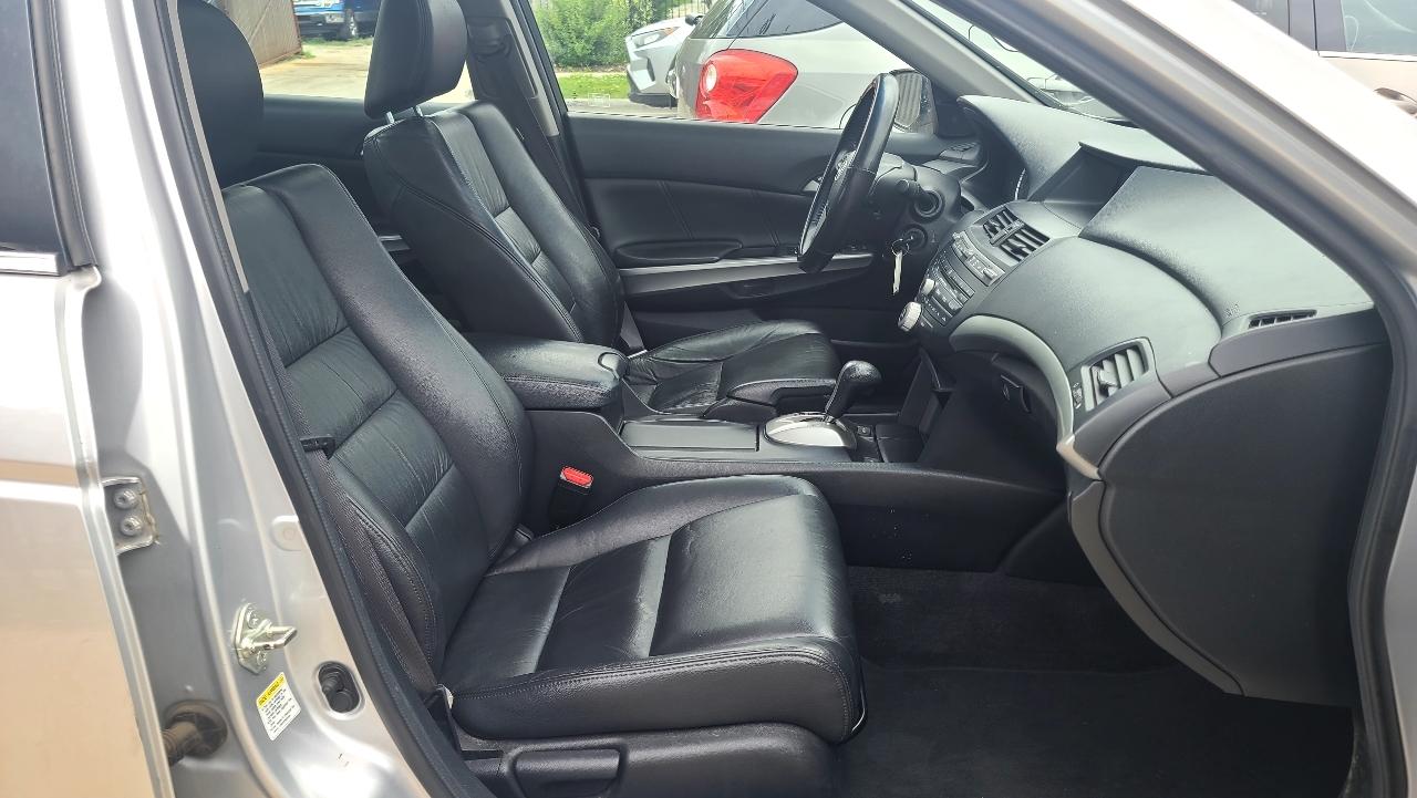 Honda Accord EX-L Sedan AT 2010