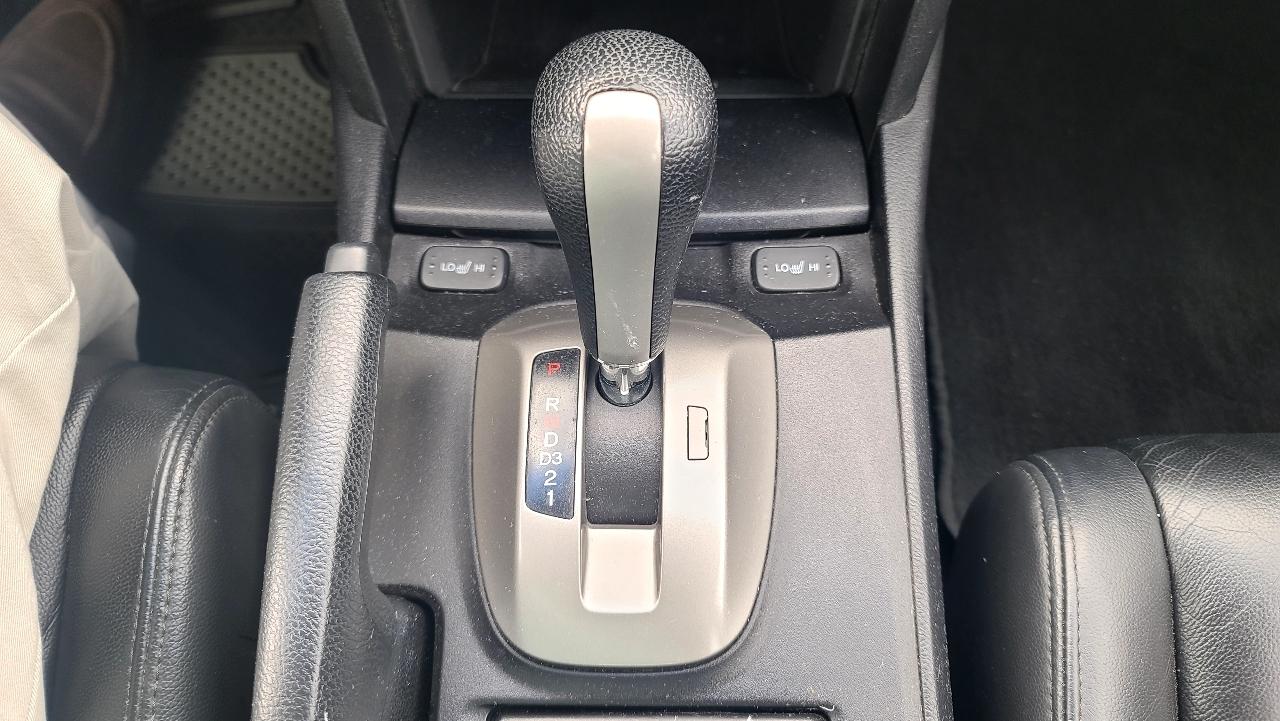 Honda Accord EX-L Sedan AT 2010