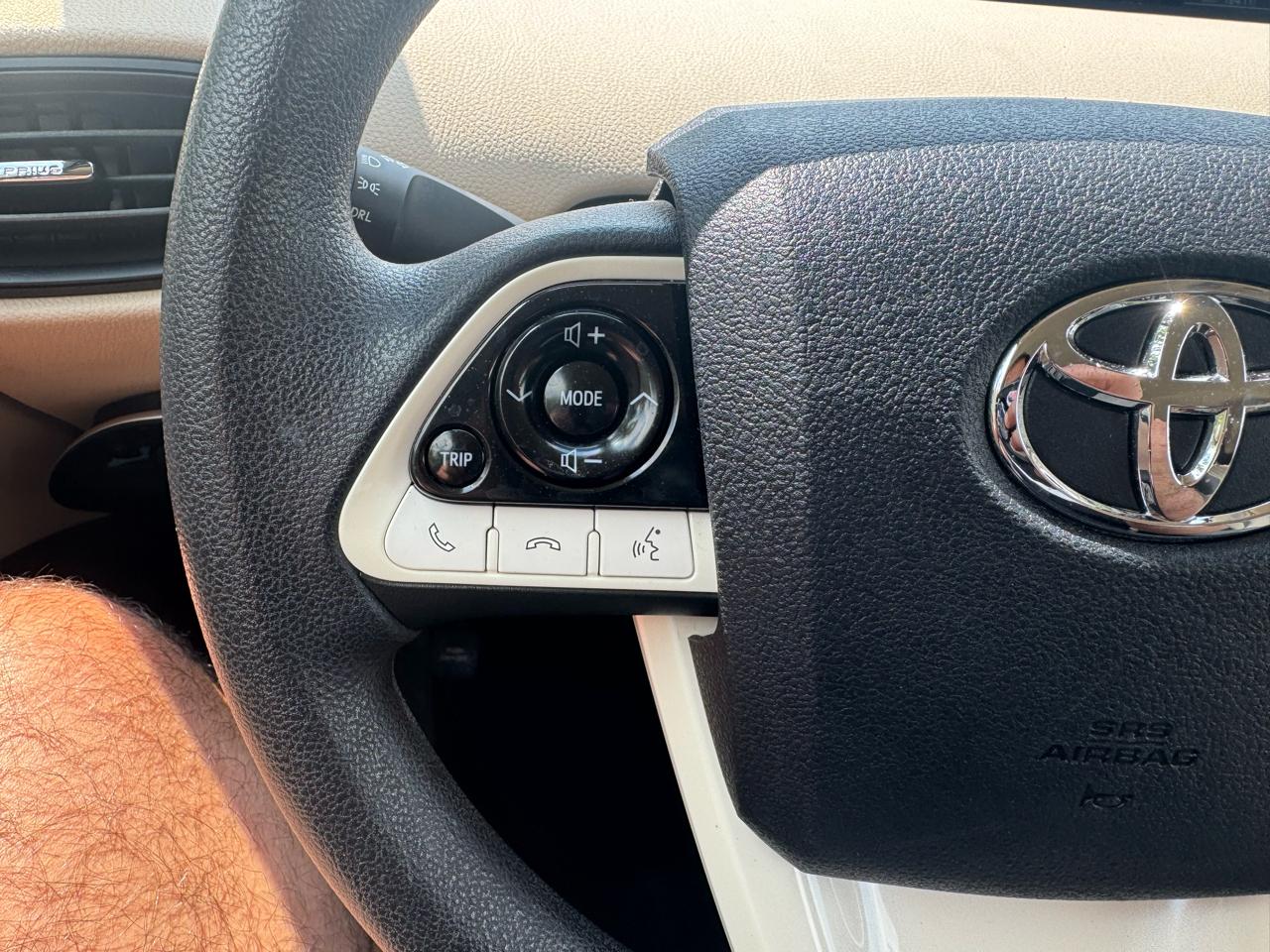 Toyota Prius Two 2017