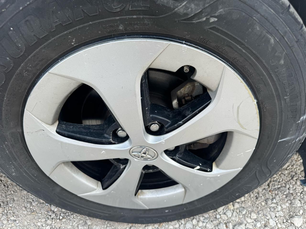 Toyota Prius Two 2017
