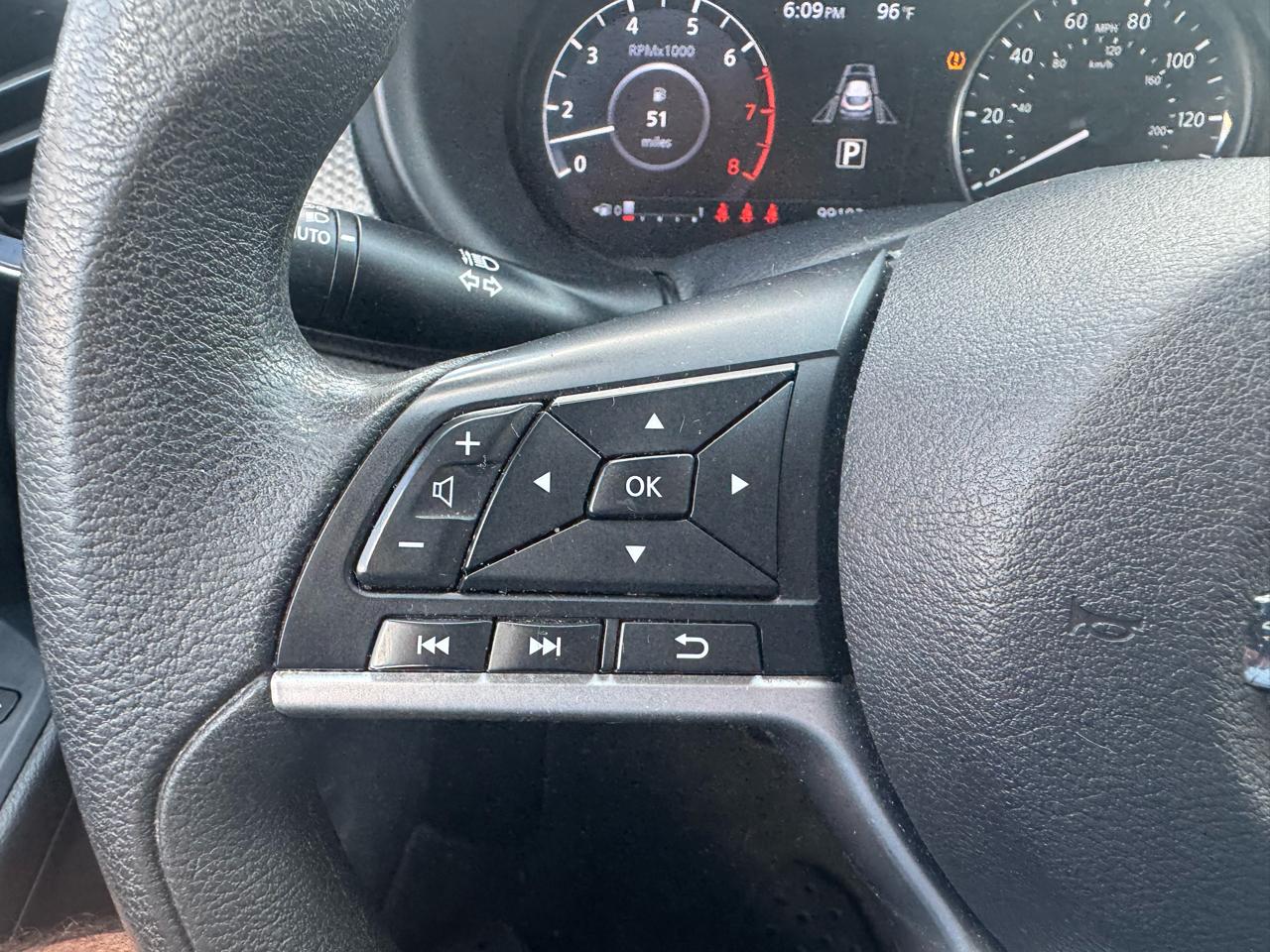Nissan Kicks SV 2021