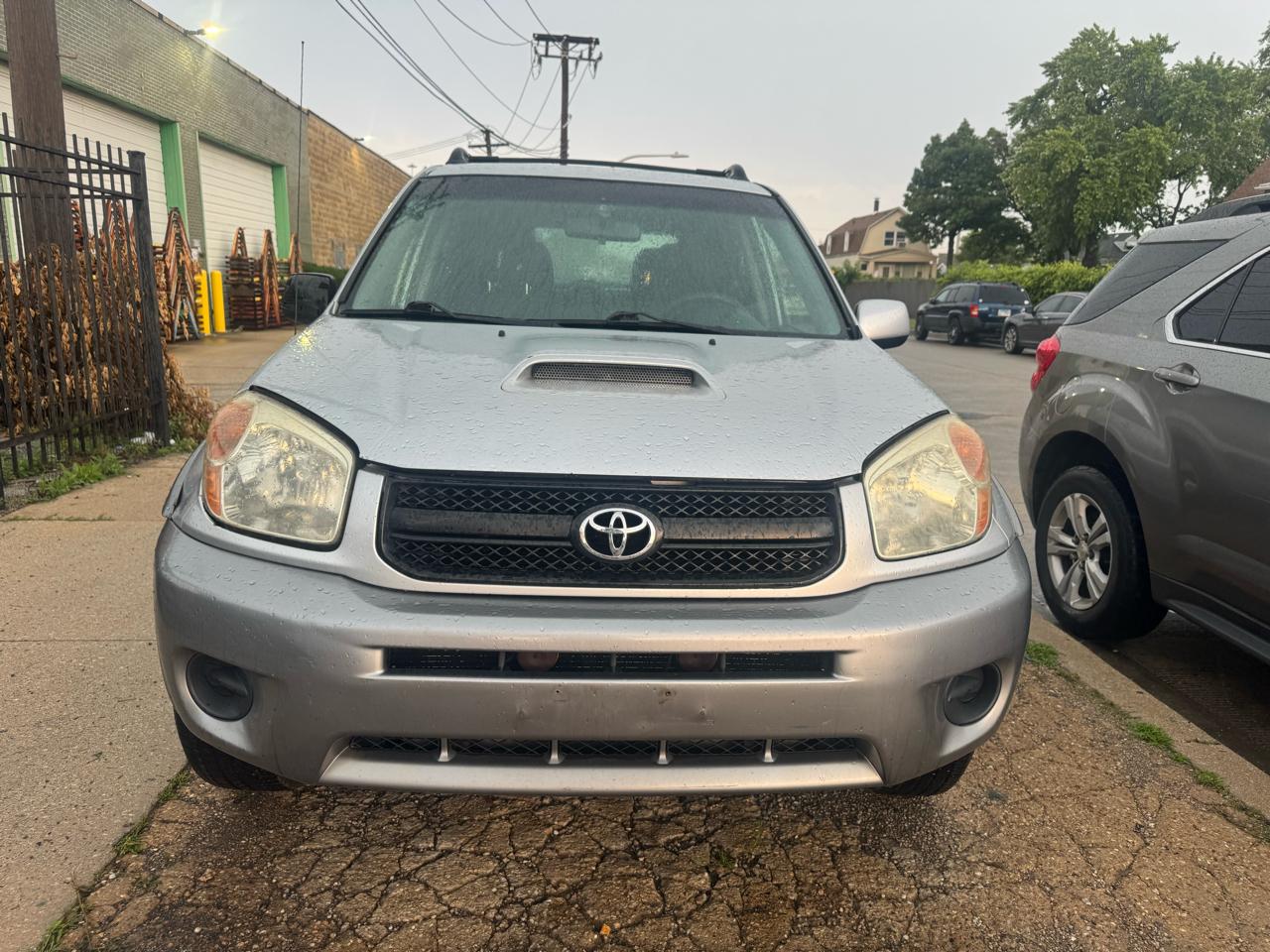 Toyota RAV4 FWD 4dr I4 Sport (Natl) 2004
