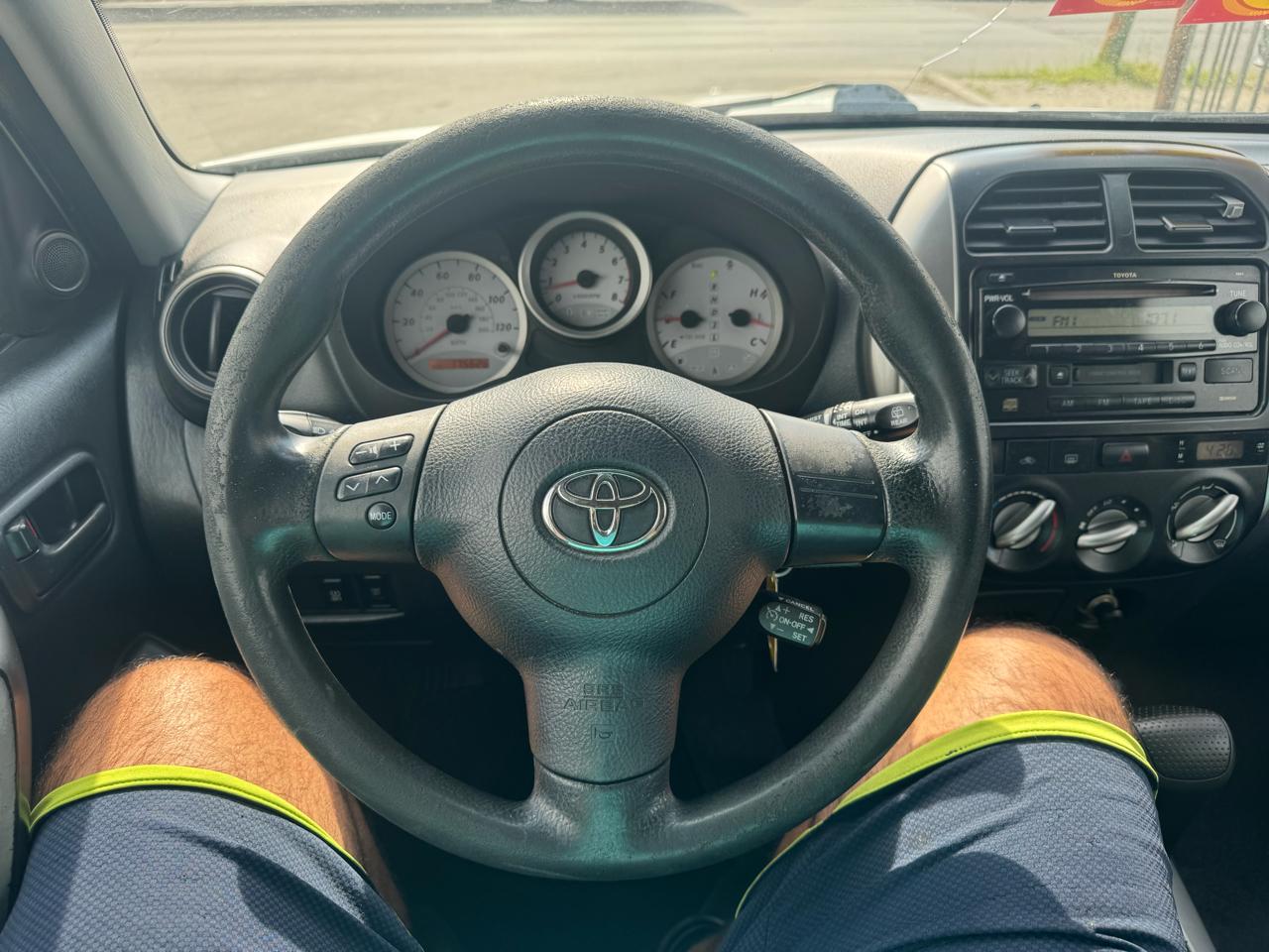 Toyota RAV4 FWD 4dr I4 Sport (Natl) 2004