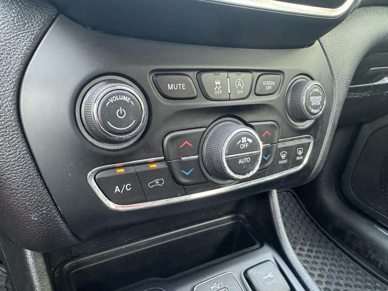 Jeep Cherokee Limited 4WD 2019