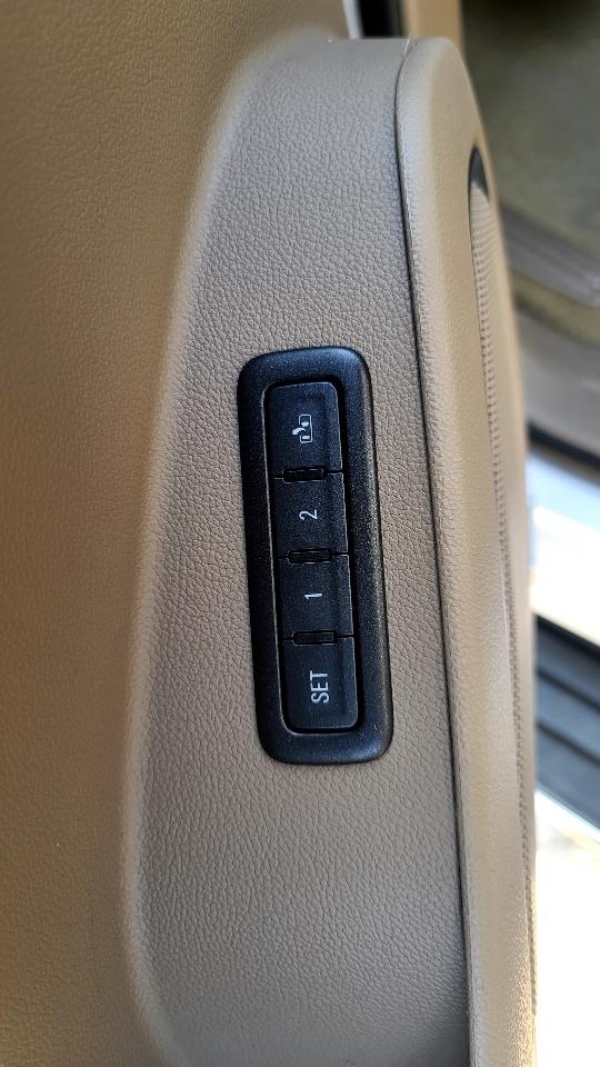 GMC Yukon SLT 2016