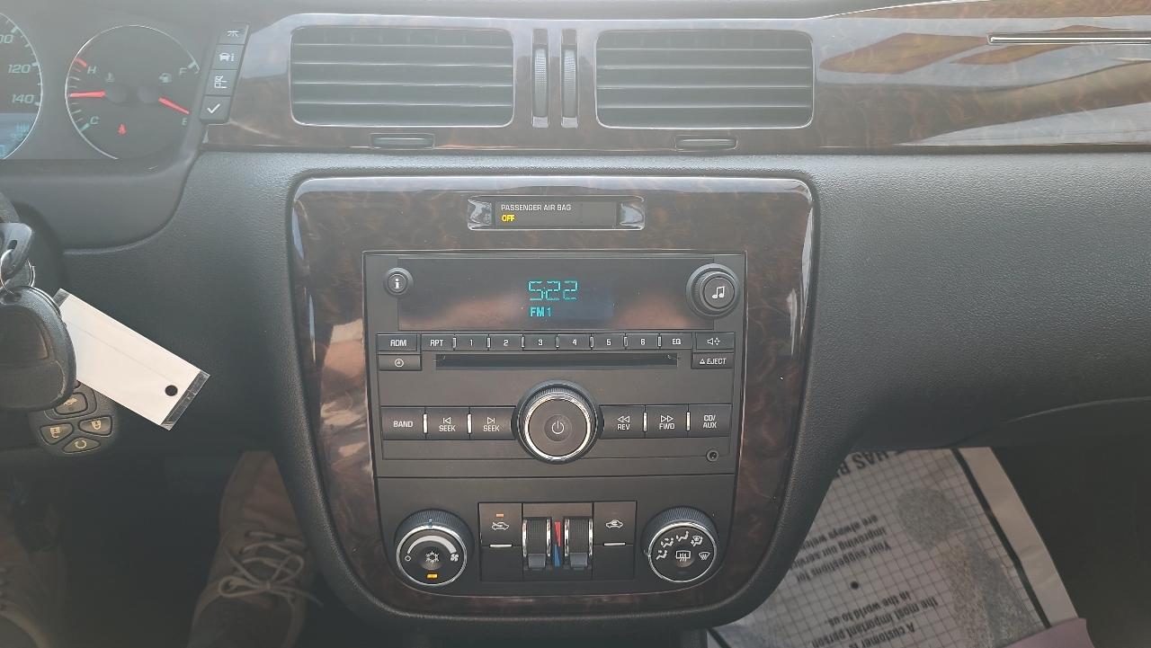 Chevrolet Impala LT (Fleet) 2012