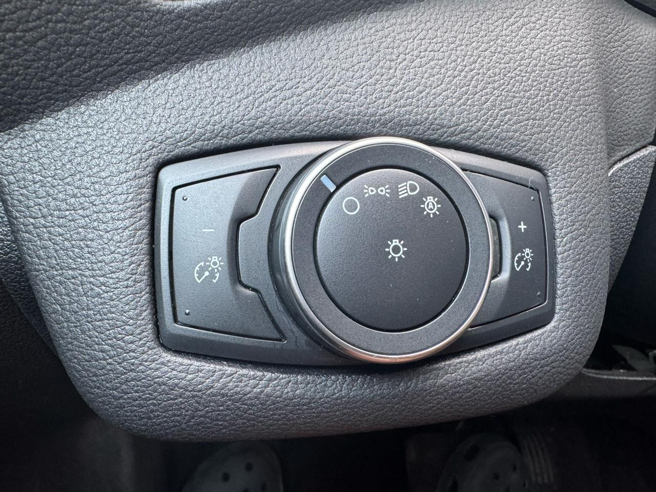 Ford C-Max Hybrid SE 2017