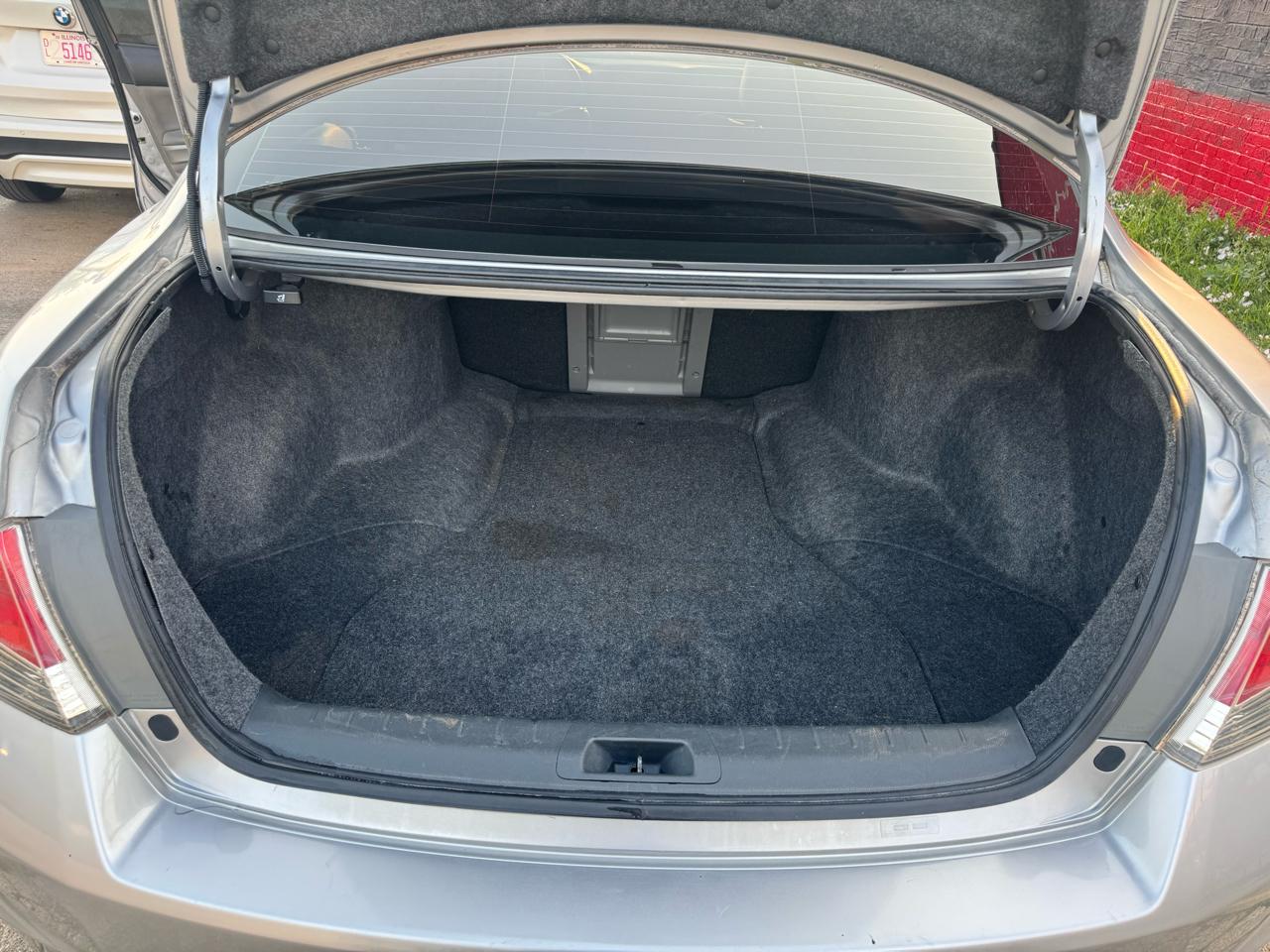 Honda Accord EX-L V-6 Sedan AT 2010