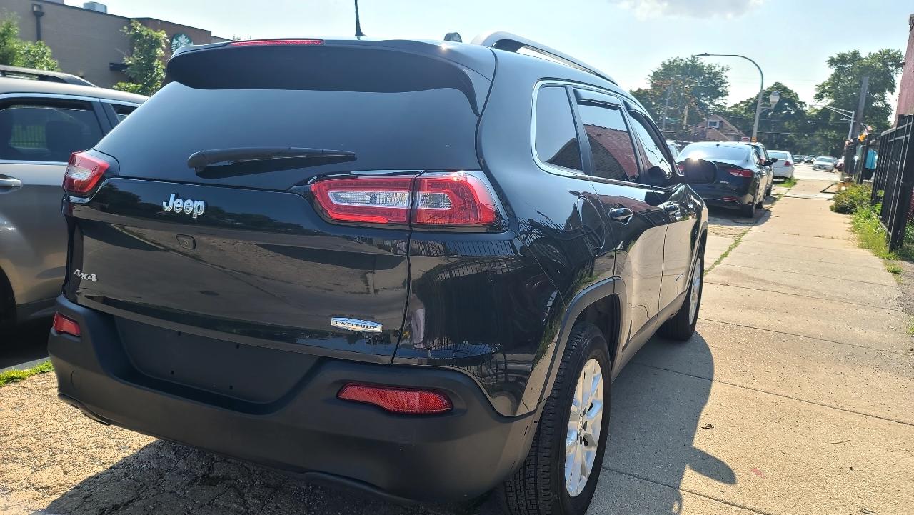 Jeep Cherokee Latitude 4WD 2016