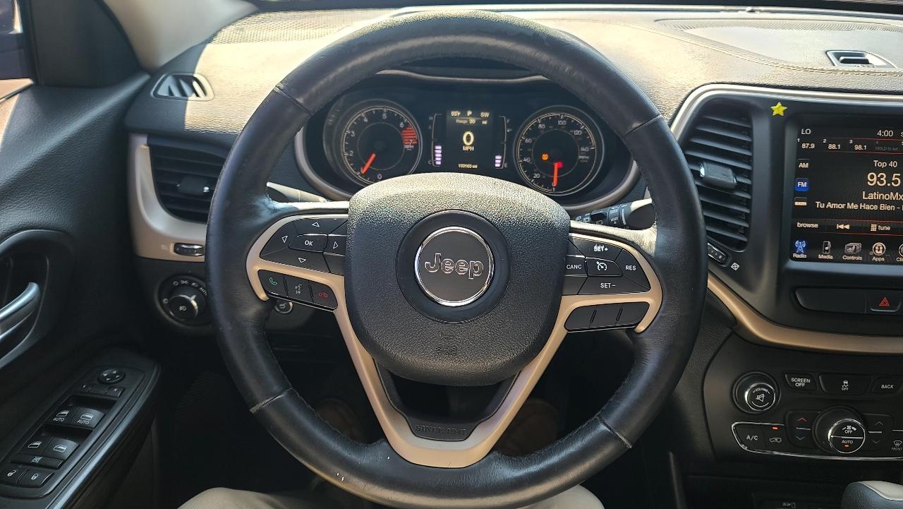 Jeep Cherokee Latitude 4WD 2016