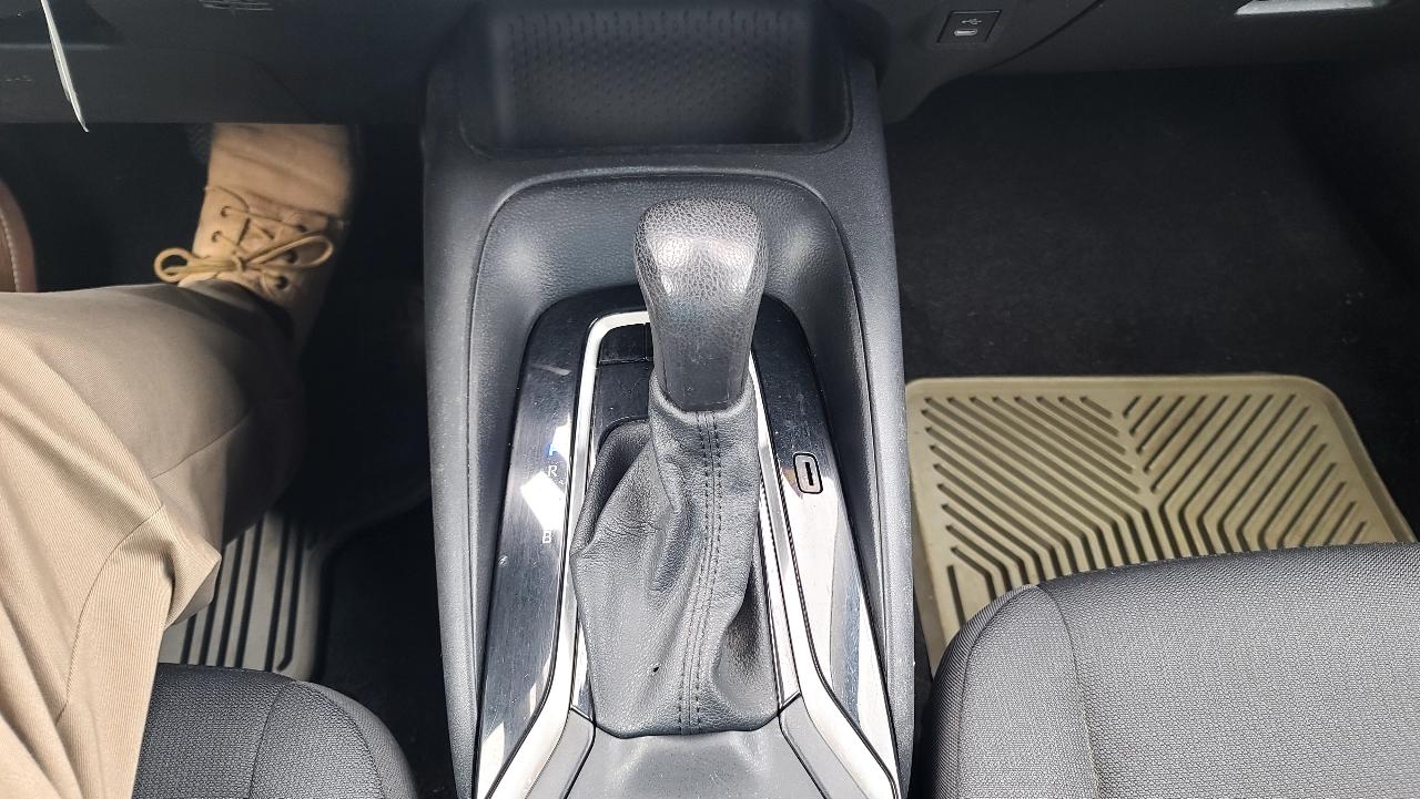 Toyota Corolla LE 2023