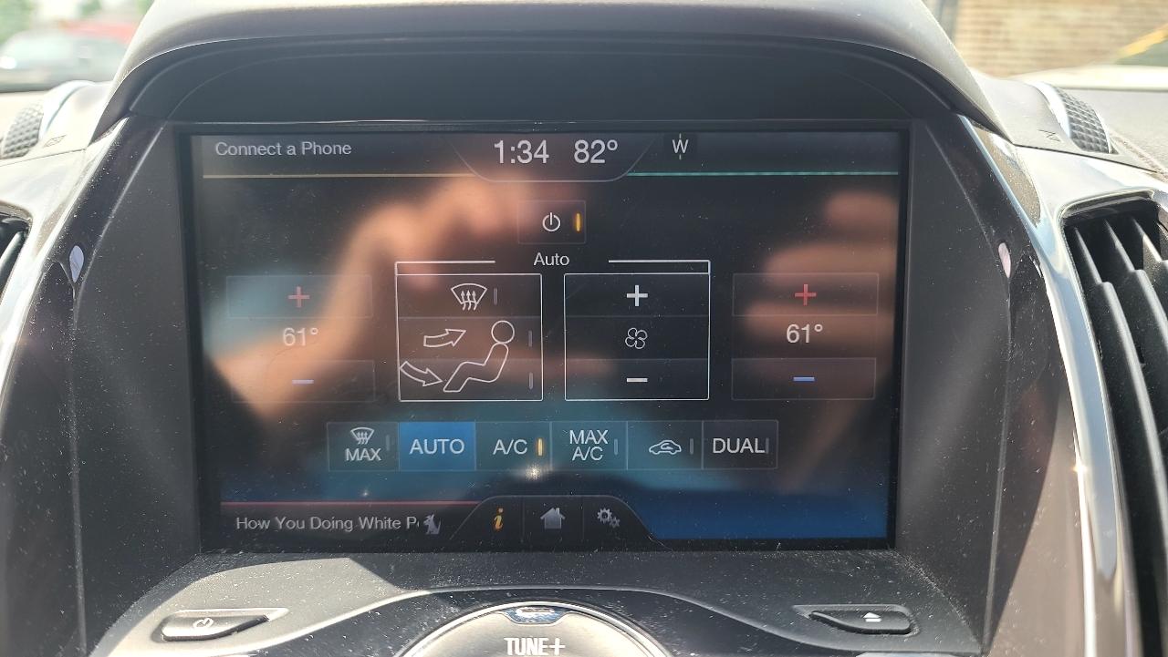 Ford Escape Titanium 4WD 2013
