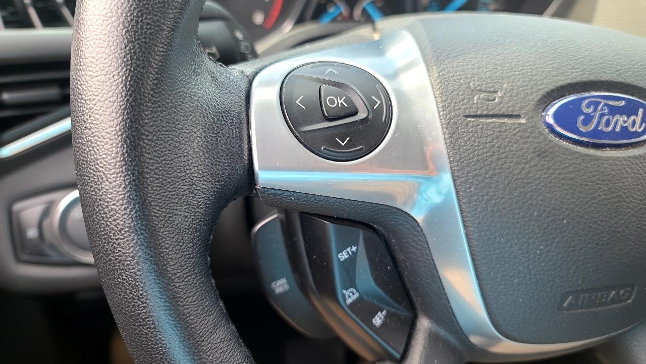 Ford Escape Titanium 4WD 2013