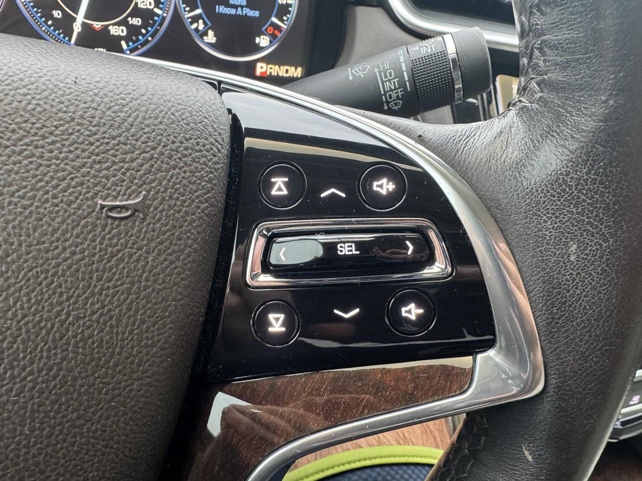 Cadillac XTS photo 22