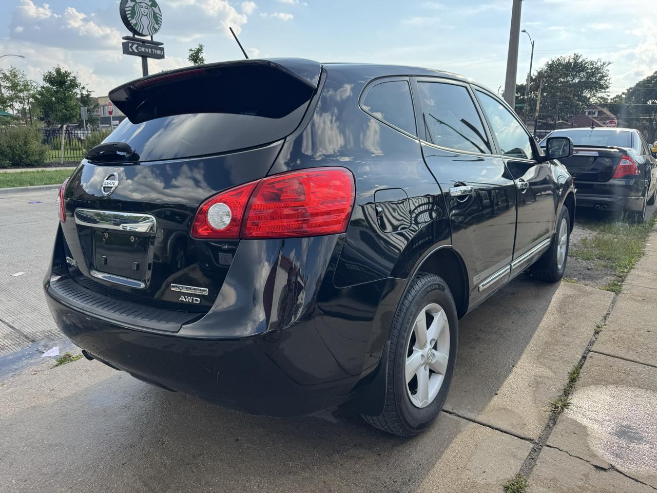Nissan Rogue S AWD 2013