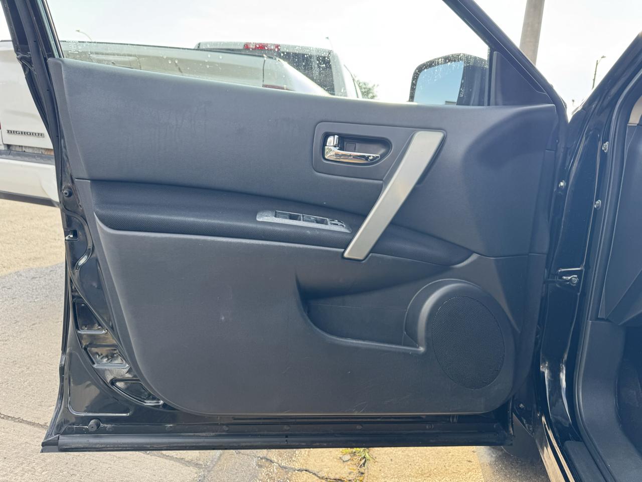 Nissan Rogue S AWD 2013