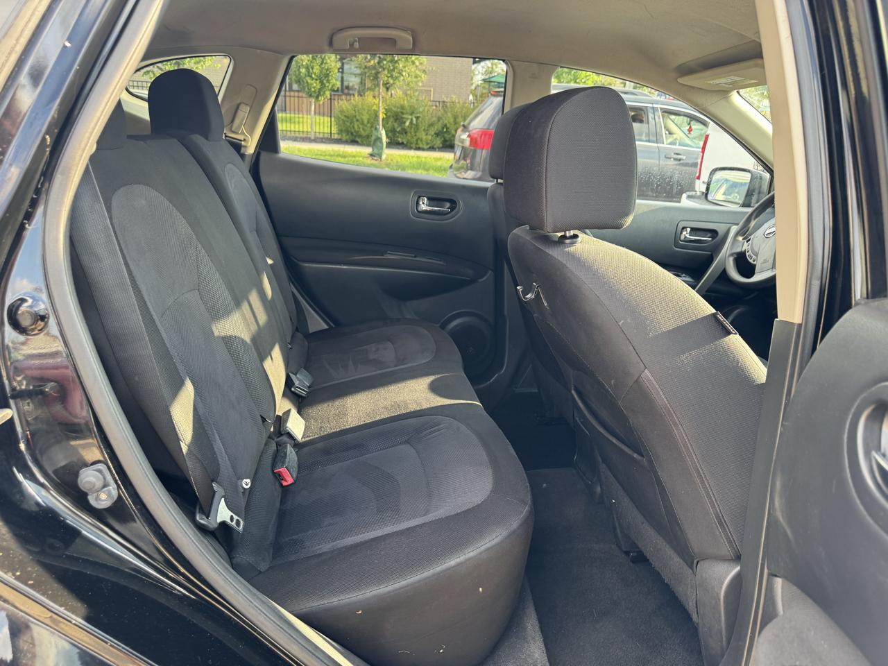 Nissan Rogue S AWD 2013