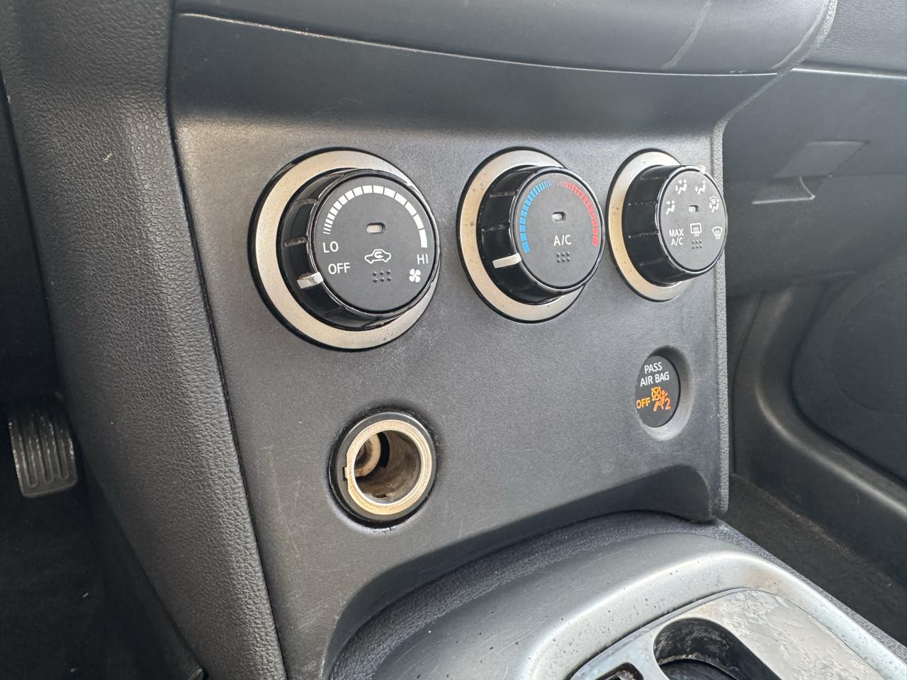 Nissan Rogue S AWD 2013