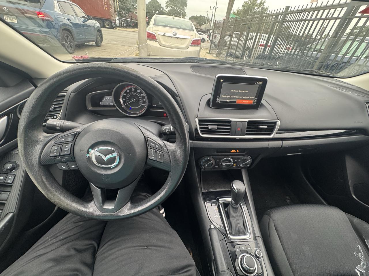 Mazda Mazda3 photo 26