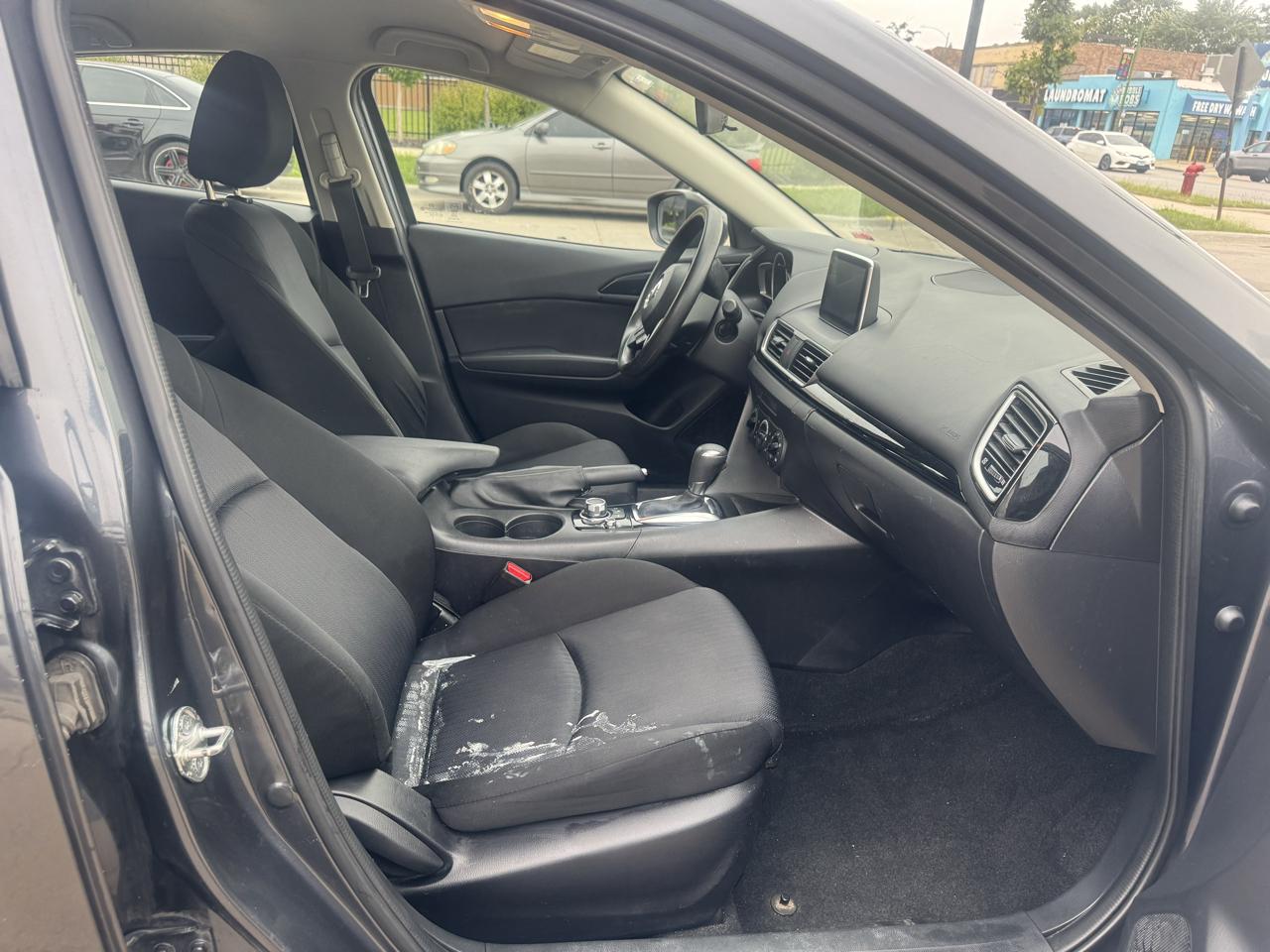 Mazda Mazda3 photo 25
