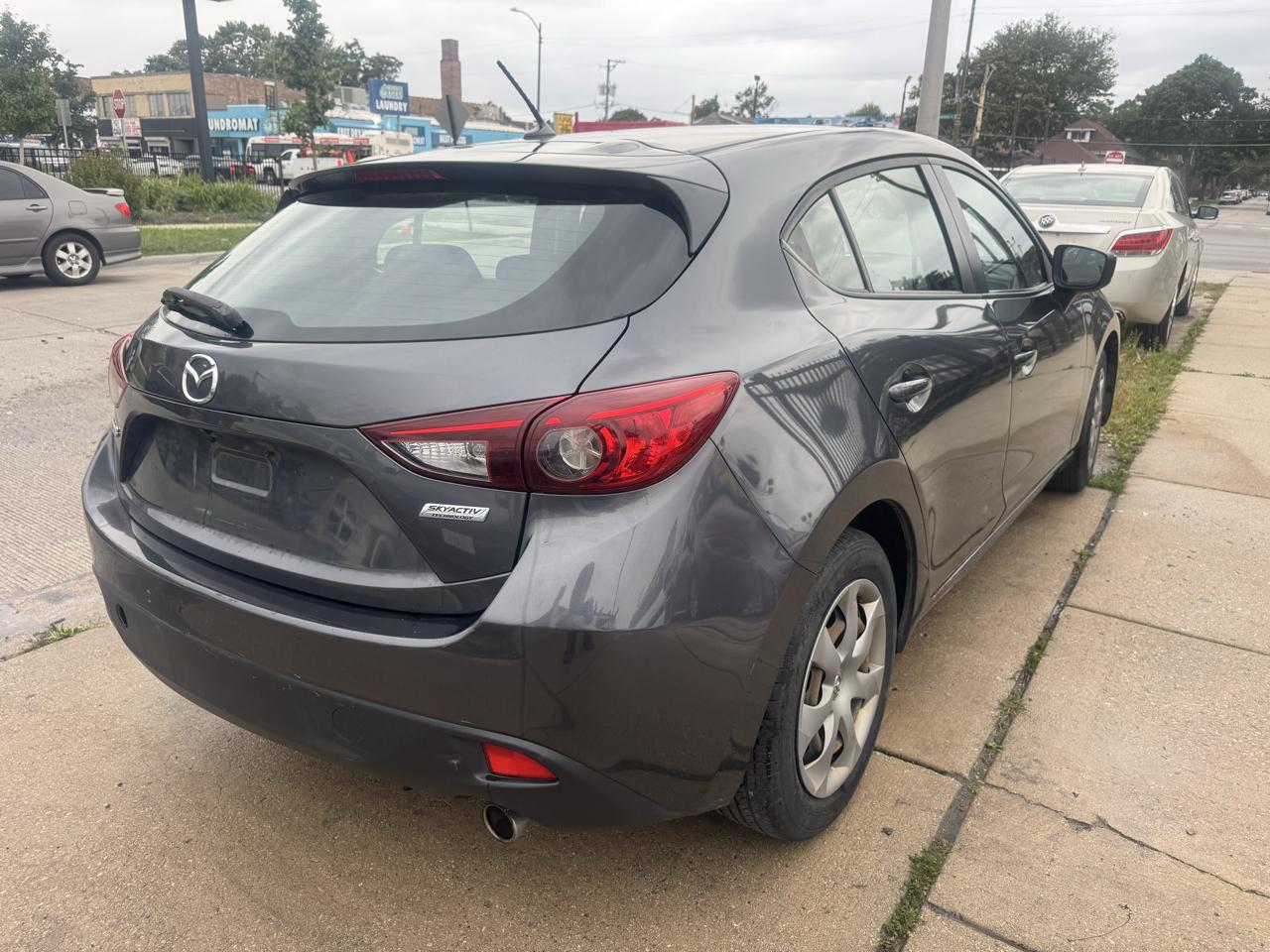 Mazda Mazda3 photo 5