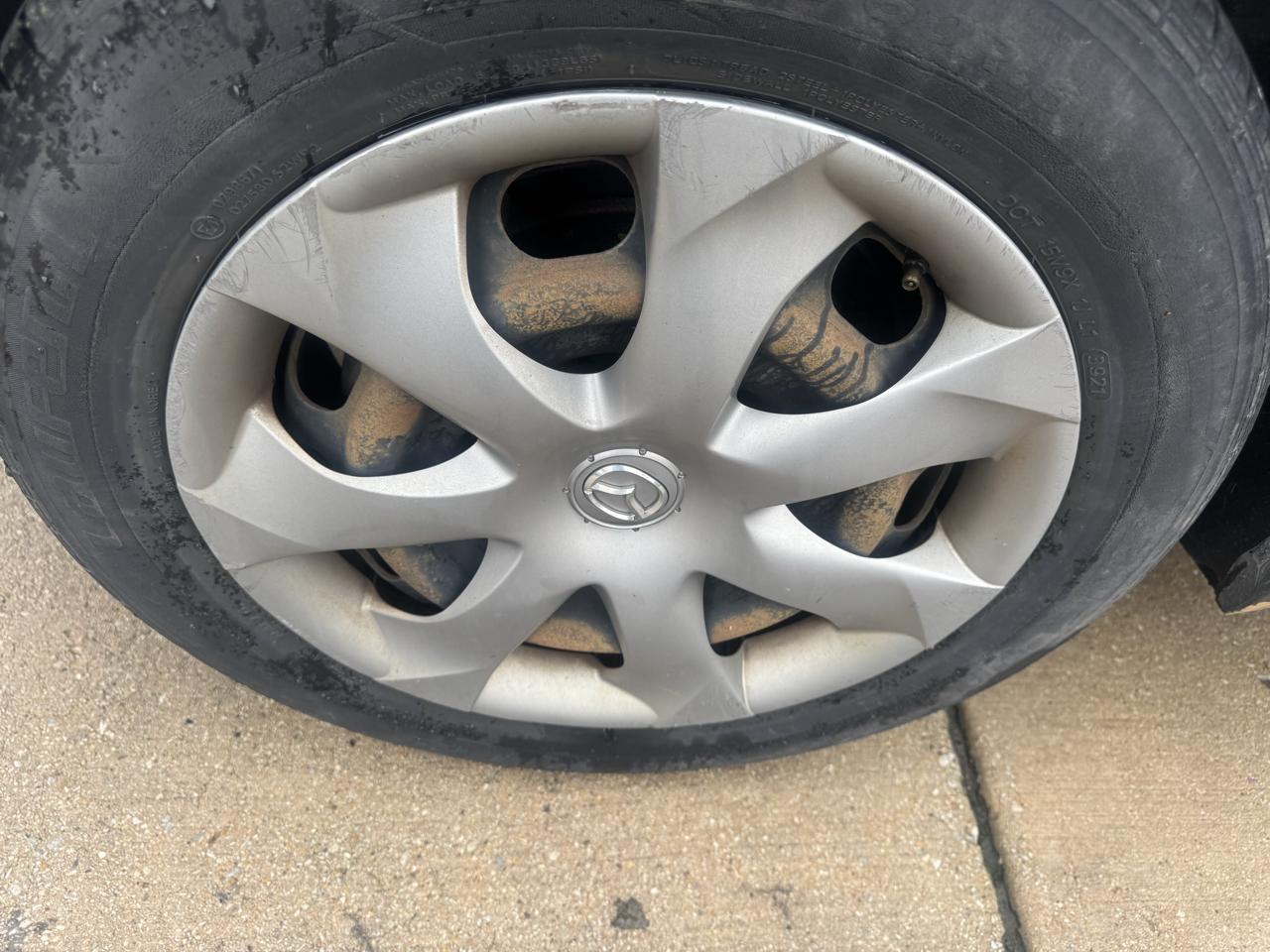 Mazda Mazda3 photo 30