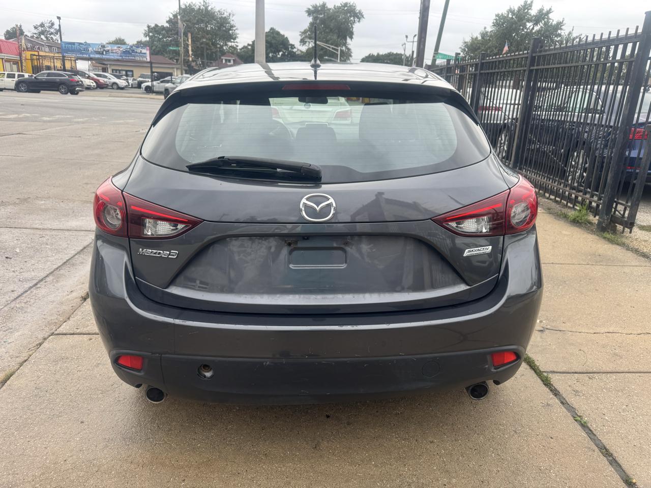 Mazda Mazda3 photo 6