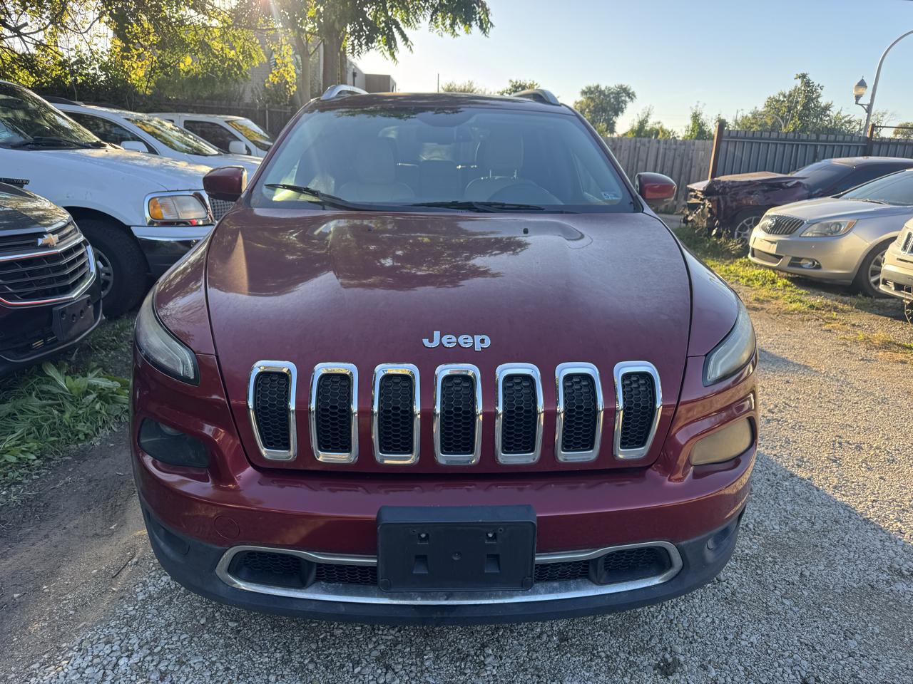 Jeep Cherokee photo 3