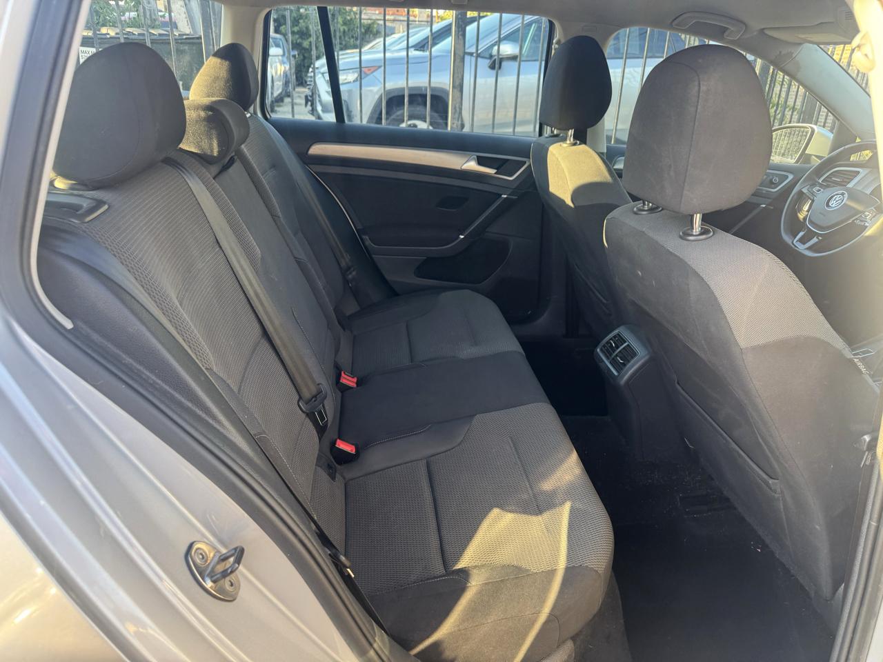 Volkswagen Golf SportWagen  2016