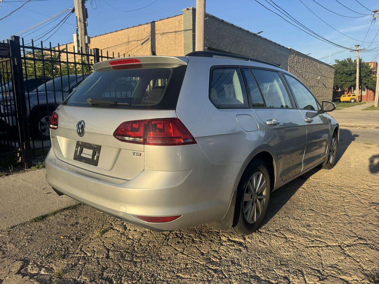 Volkswagen Golf SportWagen  2016