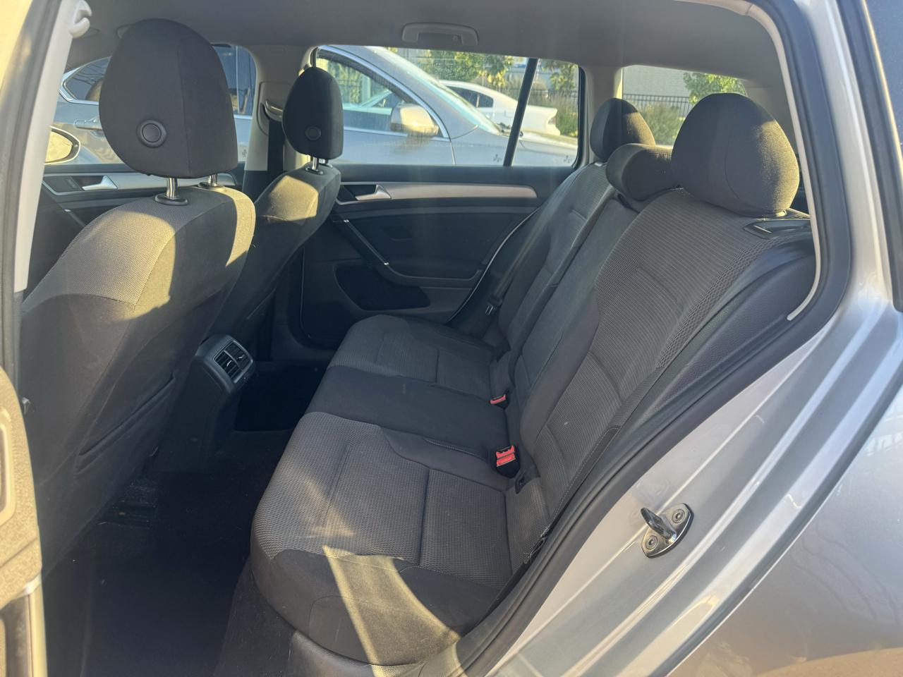 Volkswagen Golf SportWagen  2016