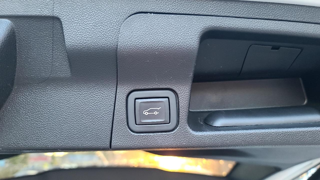 GMC Acadia SLT 2023