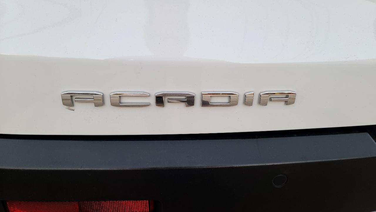 GMC Acadia SLT 2023