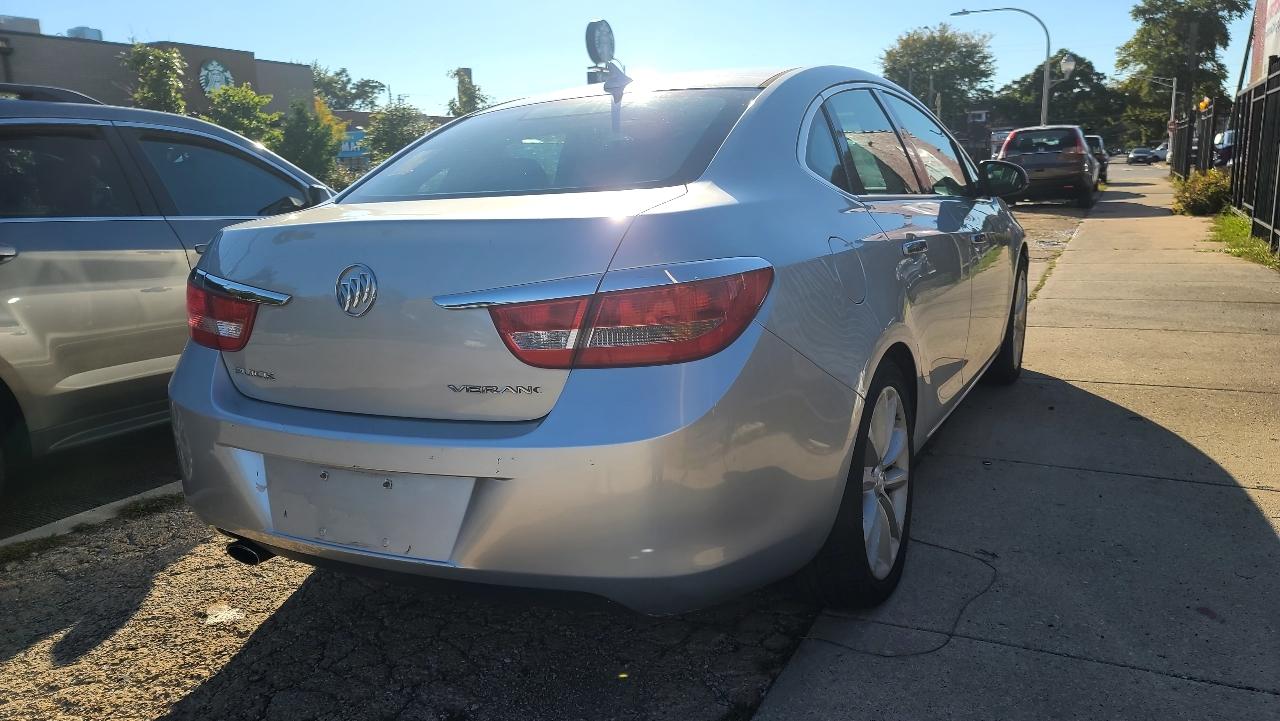Buick Verano Base 2012