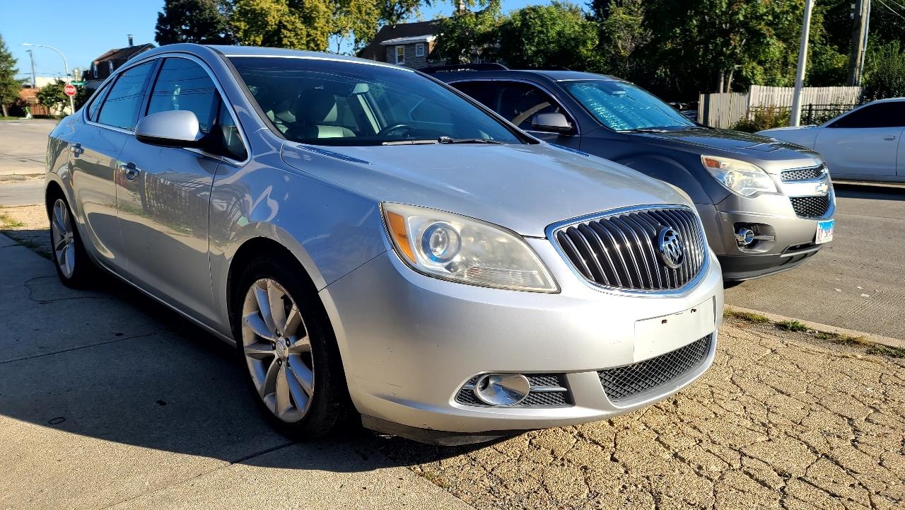 Buick Verano Base 2012