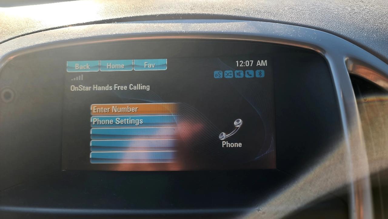 Buick Verano Base 2012