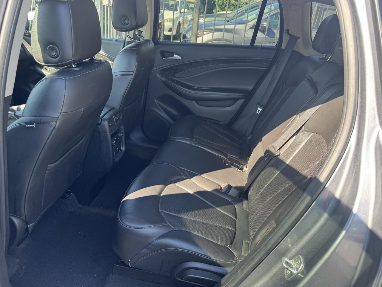 Buick Envision photo 22