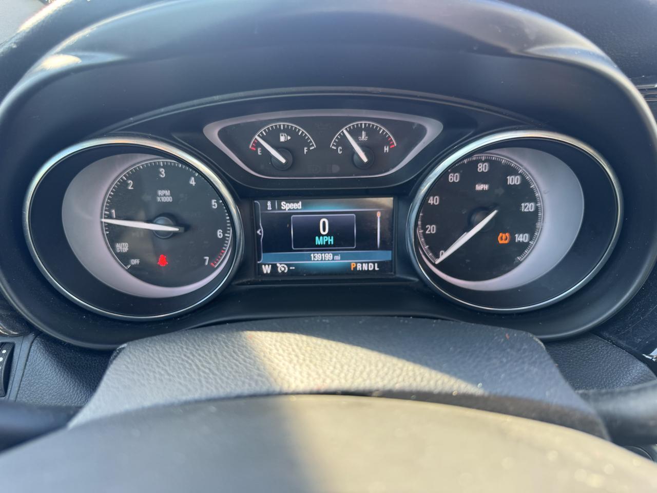 Buick Envision photo 11