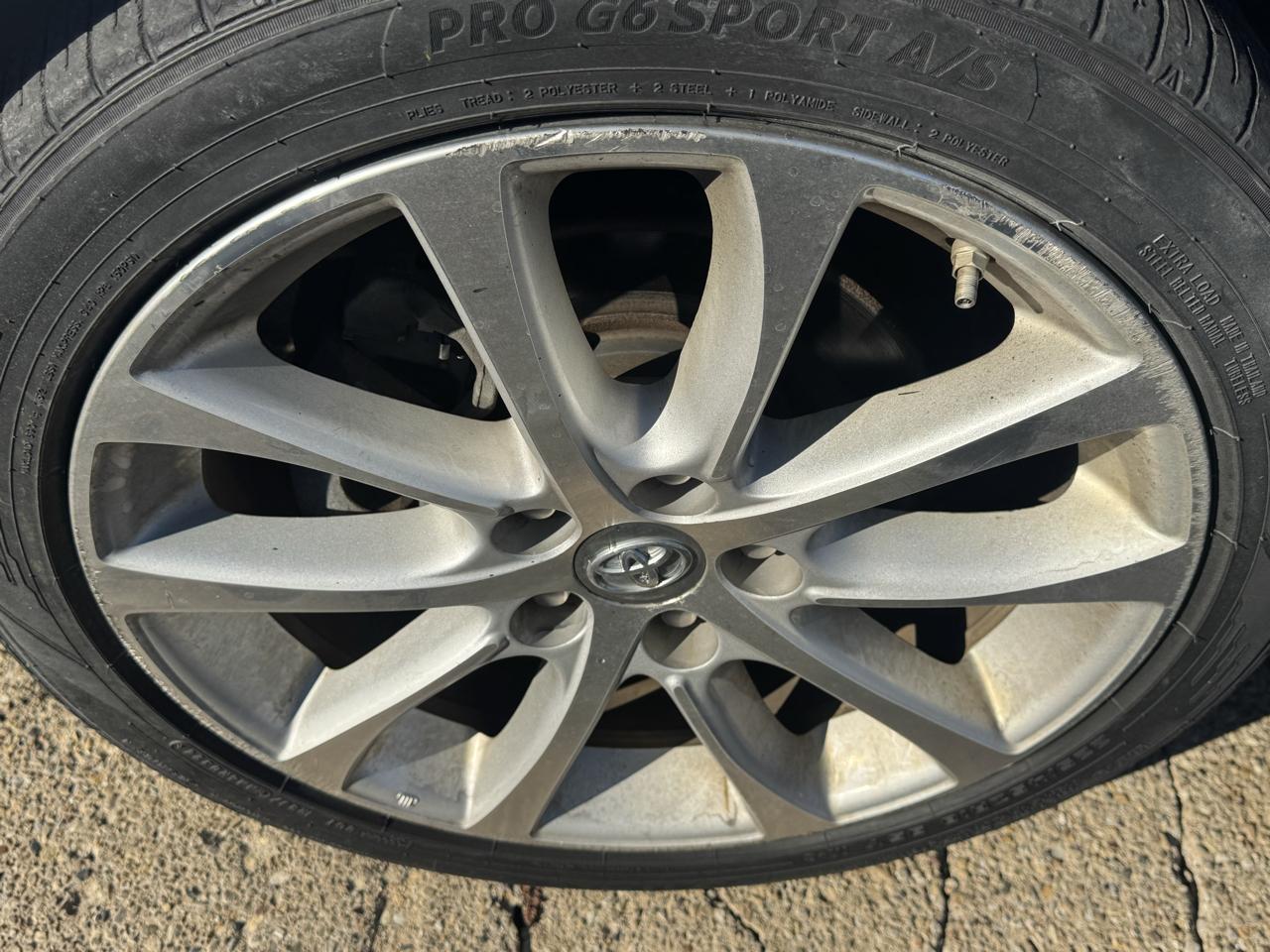 Toyota Avalon Limited 2015
