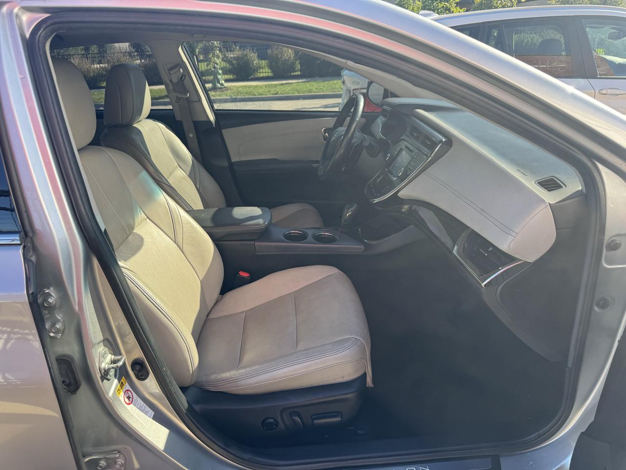 Toyota Avalon Limited 2015