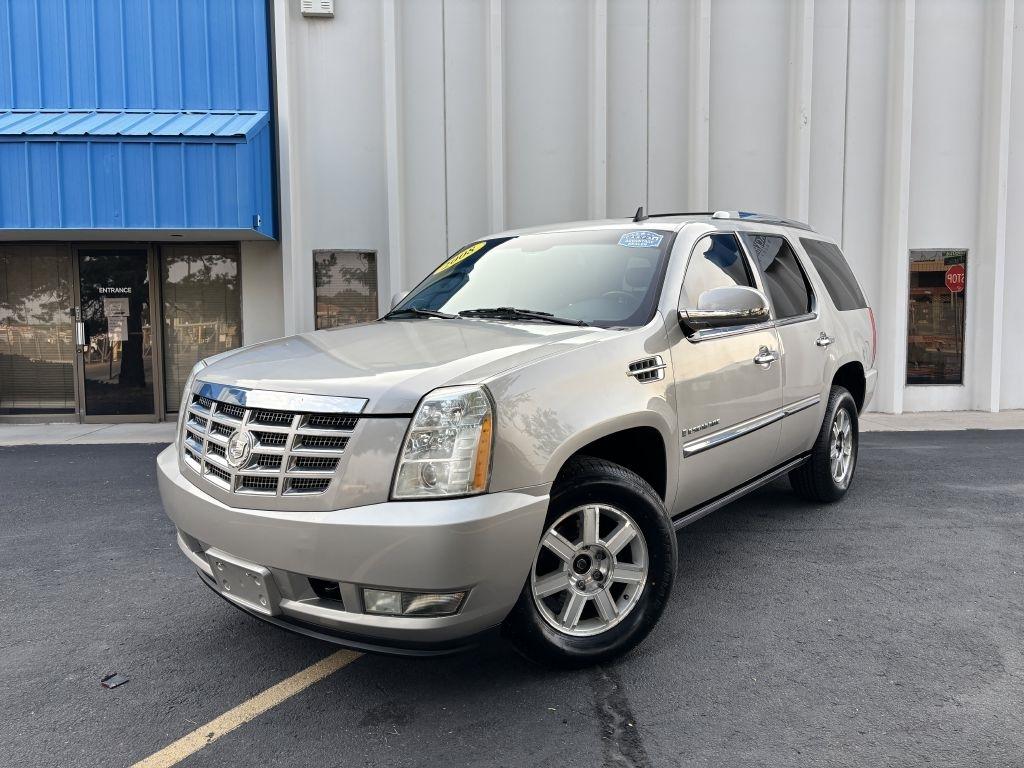 2008 Cadillac Escalade AWD 4dr