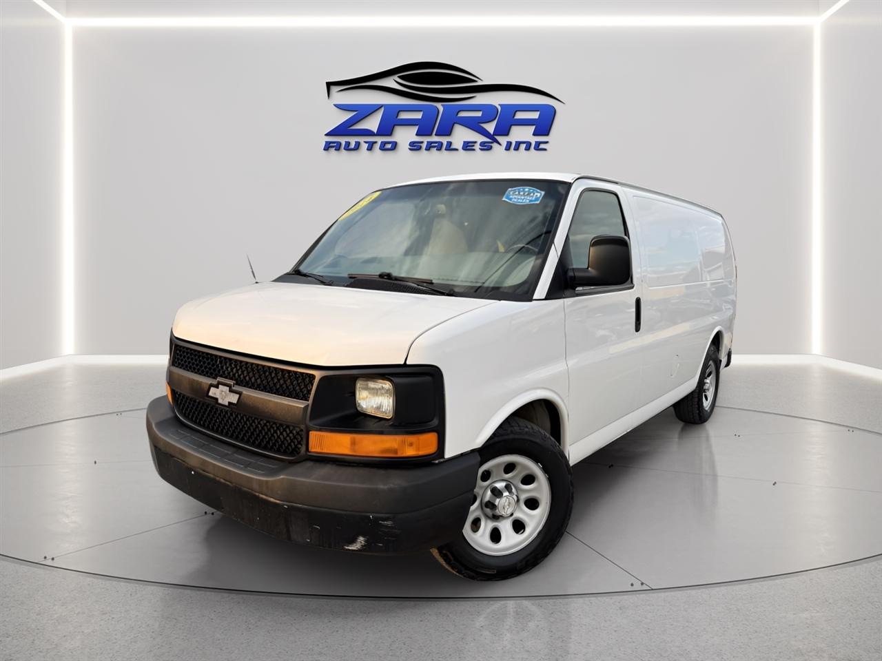 2014 Chevrolet Express Cargo Van AWD 1500 135"