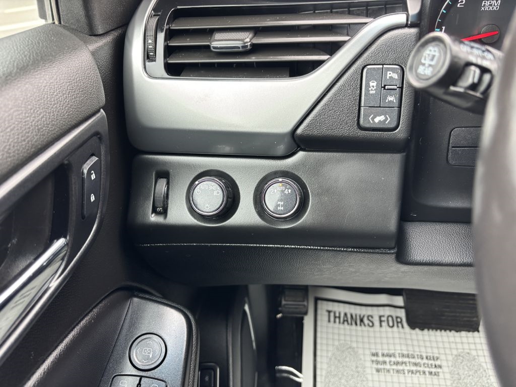 Chevrolet Tahoe 4WD 4dr LT 2020