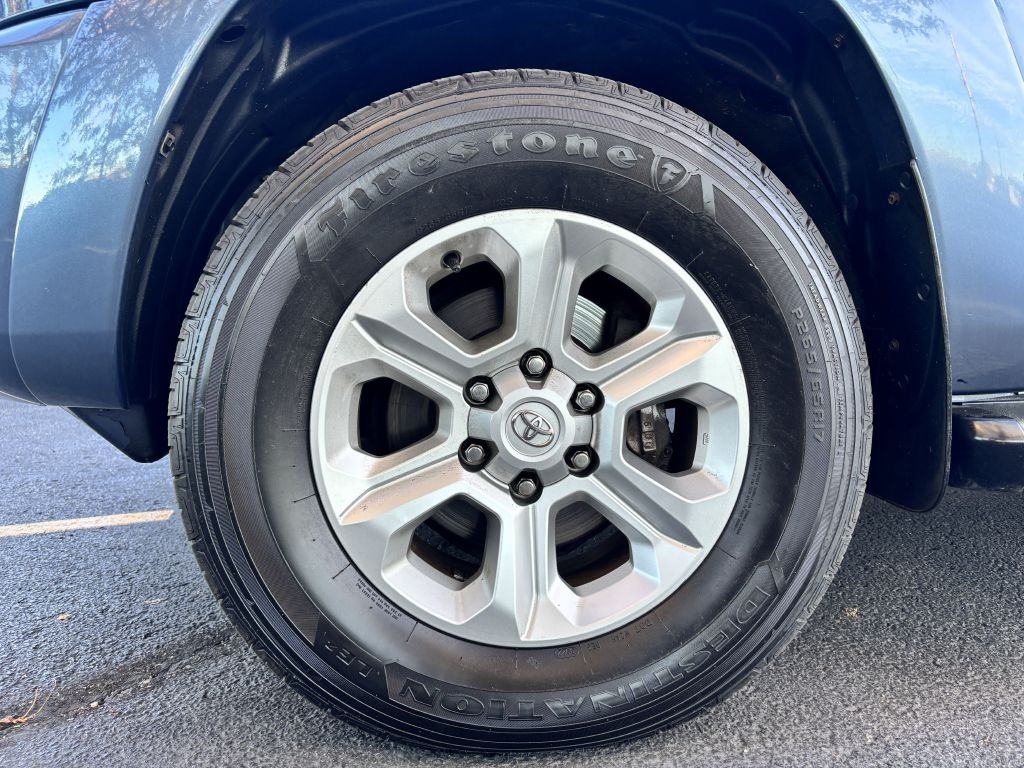 Toyota 4Runner 4dr Limited V6 Auto 4WD (Natl) 2005