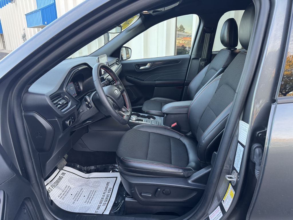 Ford Escape ST-Line AWD 2025